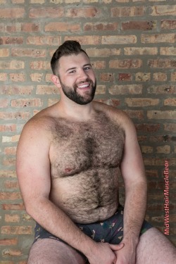 midwesthairmusclebear:  It may be Monday