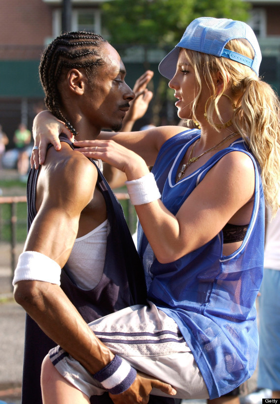 fuegloking:  back when snoop was fuckin britney spears