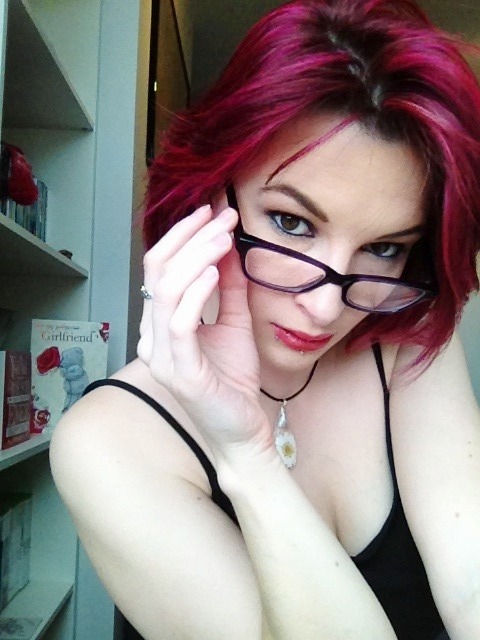 kitty-in-training:I don’t take enough selfies of me in my glasses.