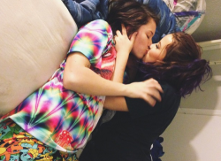 your-lesbian-friend:  ♡