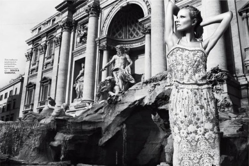 Ragnhild Jevne at the Trevi Fountain for Elle Ukraine, April 2011. Photograph by Nikolay Biryukov.Je