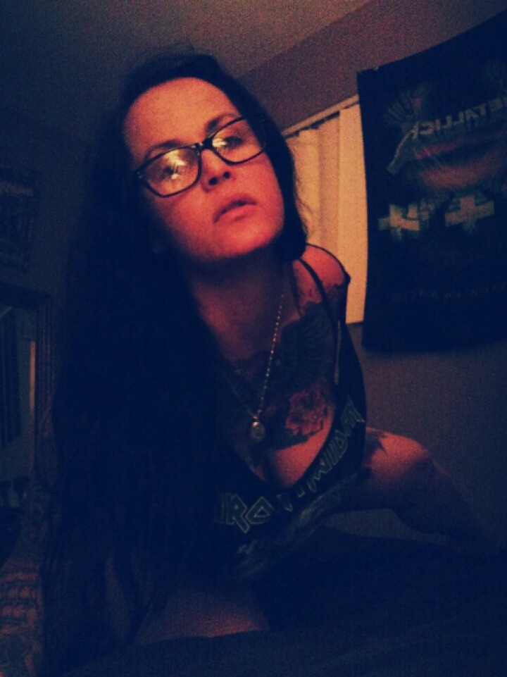 erinalkaline:  Flight 666  Sexy metal chick!!!