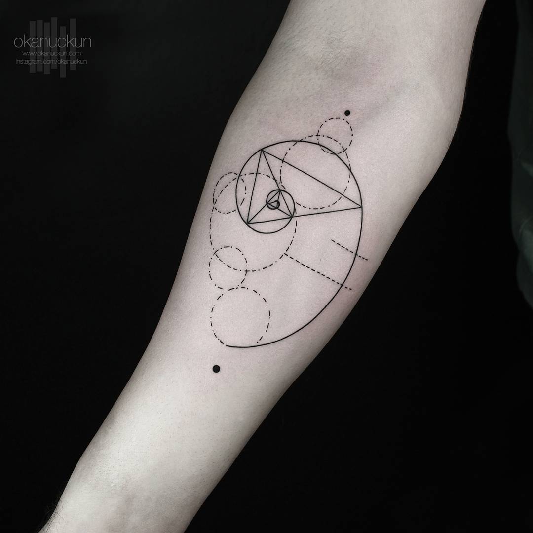 Fibonacci Spiral Tattoo (Process). - YouTube