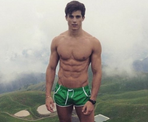 sexymusclebeast7: Apollo lives… ☀️ Pietro Boselli #pietroboselli