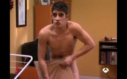 hombresdesnudo2:  Alberto Ferreiro Naked!!! 