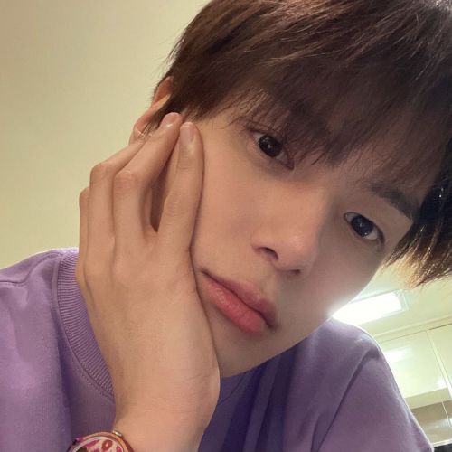 Monsta X Minhyuk Layouts Pls?