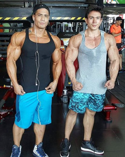 muscle-roids-y-bears:    Julian Tanaka &amp; Daniel Roman 