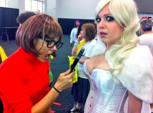 XXX demonsee:  Jinkies Ms. Frost! photo