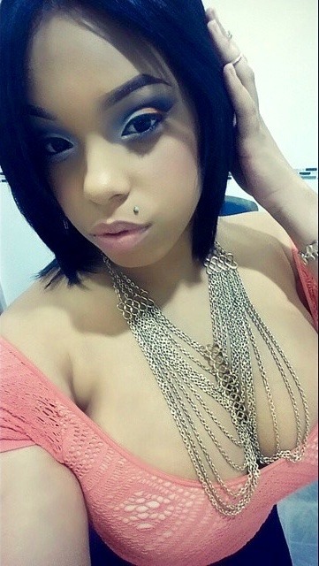 thickazzgurlz:  Phatpussygurlz Dominicana Krizia 