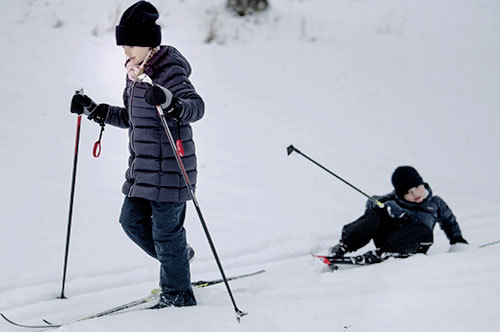 7th February 2021 // Princess Estelle and Prince Oscar enjoying a spot of skiing with their parents 