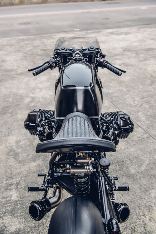 Bavarian Fistfighter / BMW R nineT by Rough Crafts via derestricted.More bikes here.