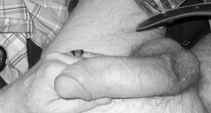 ssotari: Dartmouth Doc, top… lick it or bend over for Sir…