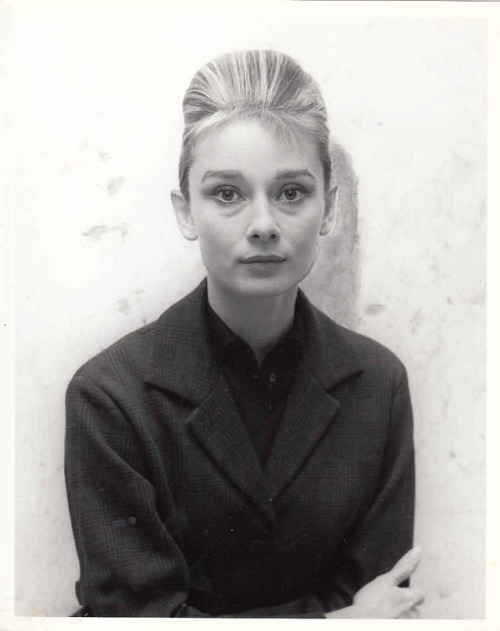 rareaudreyhepburn: Audrey Hepburn photographed at a Los Angeles court, October 25, 1960. “Defendant