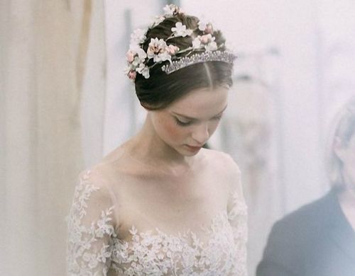 lamorbidezza:Backstage at Reem Acra Bridal Fall 2015 