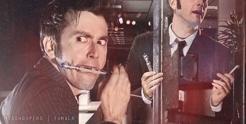 misshoopers:  Fandom Intro Meme  FOUR objects↳ The Doctor’s sonic screwdriver