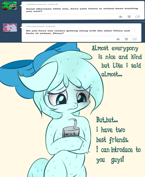 asksillyfillyshiny:  FillyShin: Yeah, my best friends are really kind and nice for me! ((Bipedal poni cause i wanted to try something lol.))  Aww ;w; <3