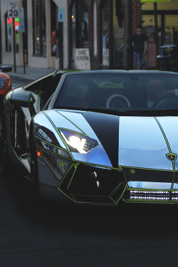 luxuryera:  Chromed Out | Source