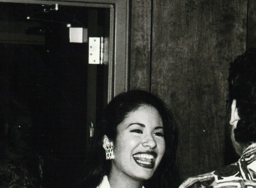 ugh90s:Selena Quintanilla • 1990′s