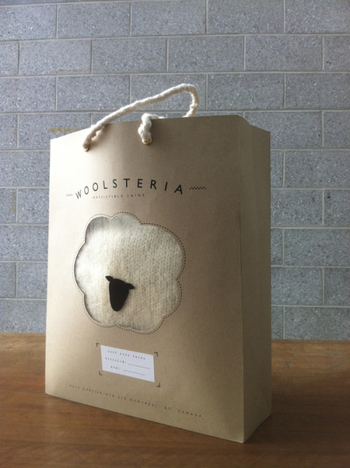 An adorable shopping bag designed by Sarah Fløe Stenberg Rodet for a brand of wool. ❥cutesign