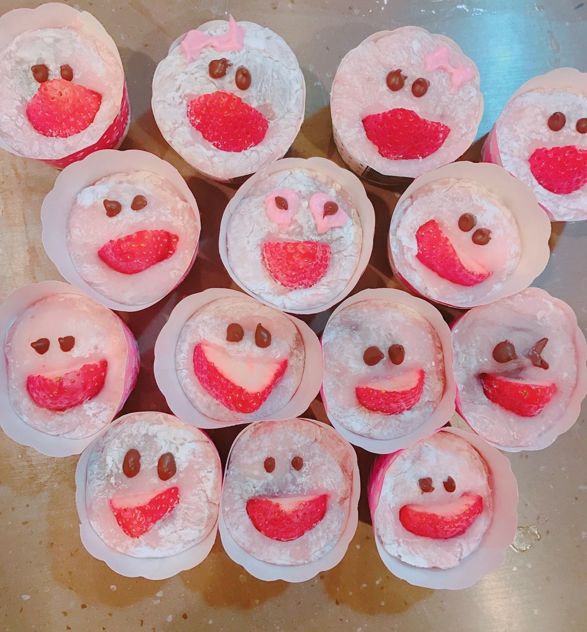 miroku-48:  ↑Apprently, these were made by Sakura few hours ago, and few hours