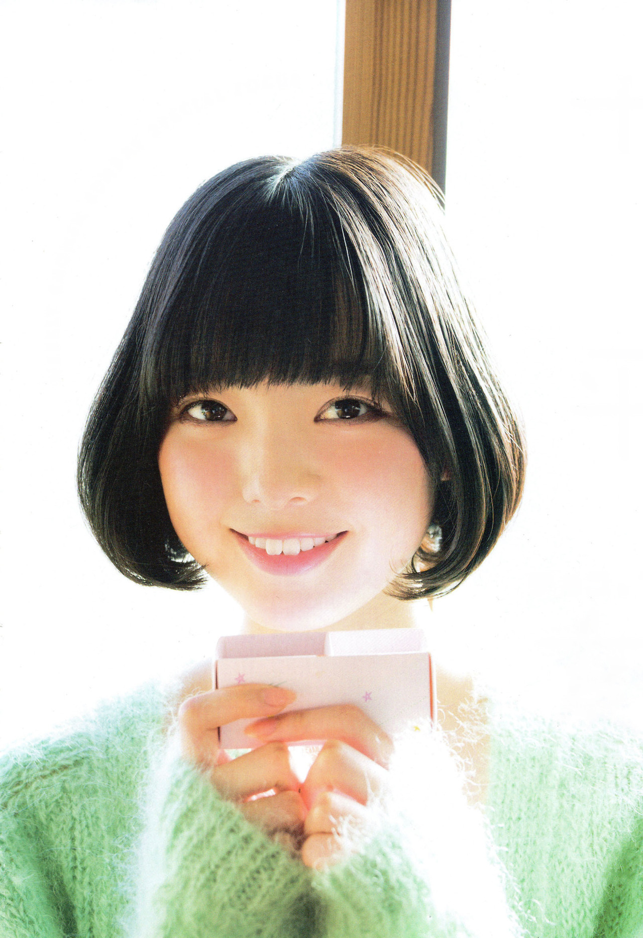 46pic:  Yurina Hirate - SS  