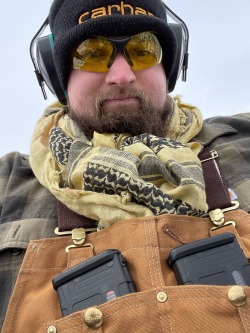 Great range day today, buddy from bootcamp and another Marine buddy of ours and my buddy’s dad. We didn’t let some snow stop us from some trigger therapy 🤘🏼
