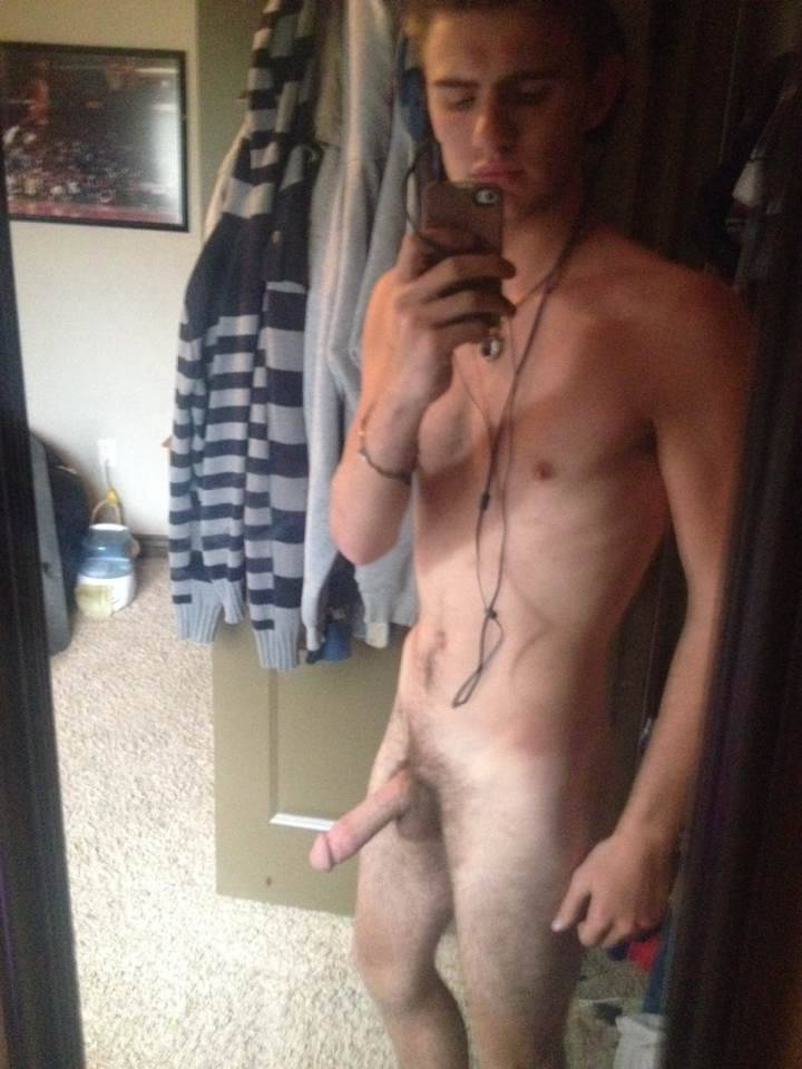 straightkikboys:  19 year old Cutie from Utah, Ethan Follow Straight Kik Boys for