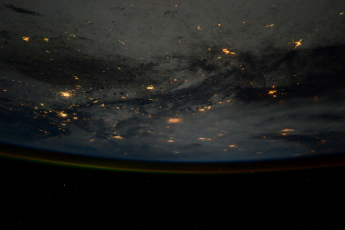 skincold:  perideraion:  Earth by night, December 16, 2014.  WOW