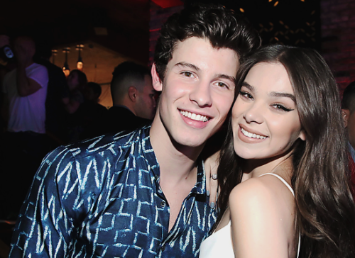eternvlecho:Shawn Mendes and Hailee Steinfeld at Republic Records VMA Party presented in partnership