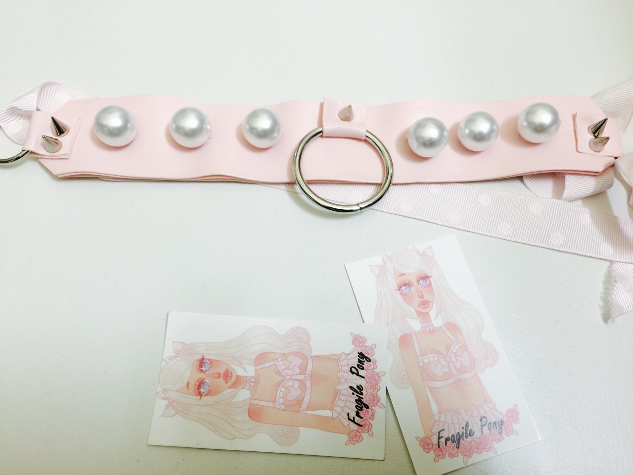 fragilepony:  Leather Pearl Dolly Choker at Fragile Pony (card art by nich0lael)