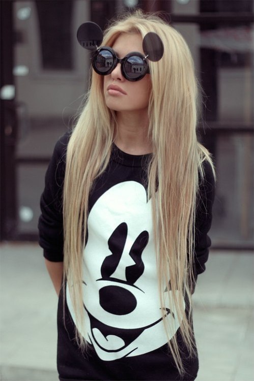 ouvrestesyeux:  mickey mouse