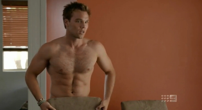 amazingmalenudity:  Lincoln Lewis 