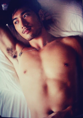 ayogukkie:  alwaysdotherightthing:  claudiagray:  A little Godfrey Gao brightens everyone’s evening.  thefalloutkid:  i am so not sorry for this   why does Godfrey always come out the blue uninvited on my dash though  Wow. Godfrey’s ass always shocks