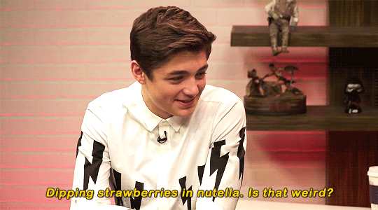 tumblr_pq8iid9oif1u5kd84o4_540.gif