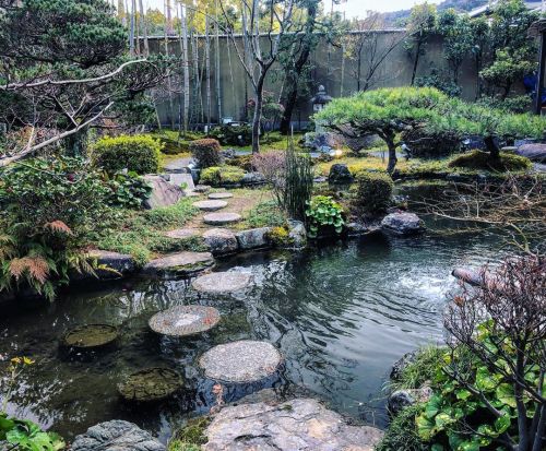 ＼おにわさん更新情報／ ‪[ 京都市左京区 ] 南禅寺 料庭八千代庭園 Nanzenji Garden restaurant Yachiyo, Kyoto の写真・記事を更新しました。 ーー京料理と庭