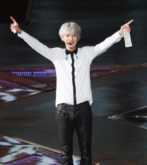 hairykpoppits:  [REQUEST] Leather Pants Part 2 - EXO’s edition