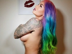 kemicalsex:# Christy Mack - Color Ombre