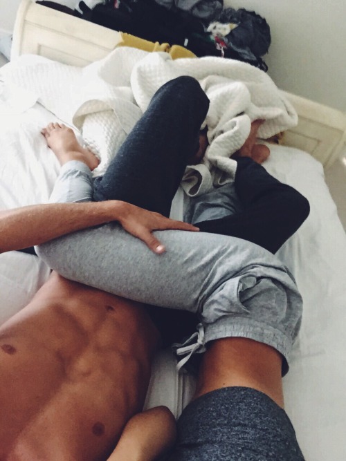 jayalvarrez:  Saturday mornings arnt bad with you jayalvarrez