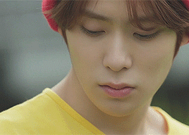ilovbangtan: hqleetaeyong: make me choose: jaehyun or johnny  @geongguk