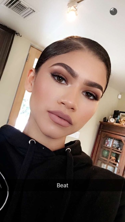 violentsagittarius: ZENDAYA IS SO BEAUTIFUL