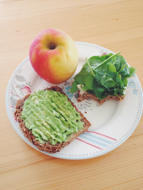 whole wheat bread with avocado and the other with lemon hummus and baby spinach + an apple :) simple