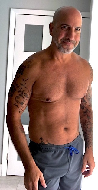 flemeth1964:salt-and-pepper-dads:@munkyby *wipes drool off screen*
