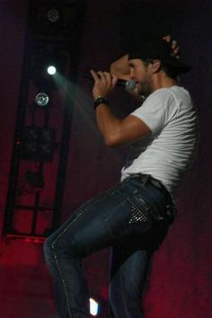 Luke BryanAmerican country singer