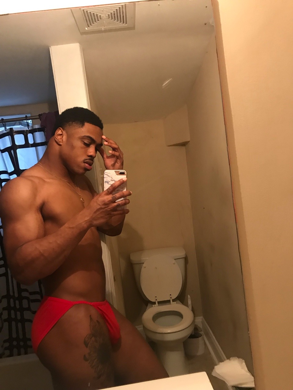 dontaelafrance:  Instagram: Dontaelafrance 