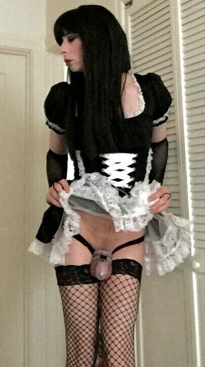 sissy-mikey:  michellesissyslave:  That’s adult photos