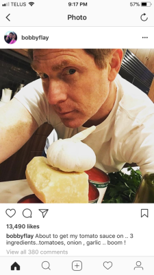 teamnowalls: hoenngarbage: Why does Bobby Flay take pictures like a bottom  did yall think he was a top? have none of yall watched beat bobby flay?  