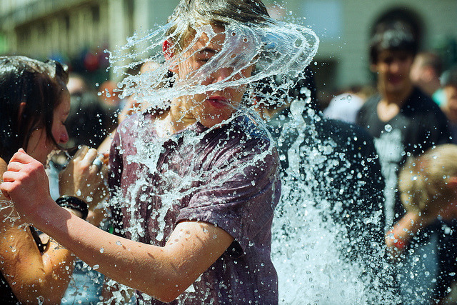 toughfluff:  LAST|DAY|OF|SCHOOL|TORINO|URBAN|BEACH by massimo ankor on Flickr. 