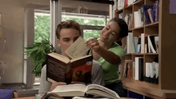 zayadriancas:Underrated Degrassi Friendships: [1/?]Sean Cameron &amp; Manny Santos