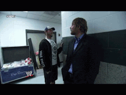 walkthisfloorwithme:  I was so excited when I seen this for the first time… What a nice guest appearance! =) 
