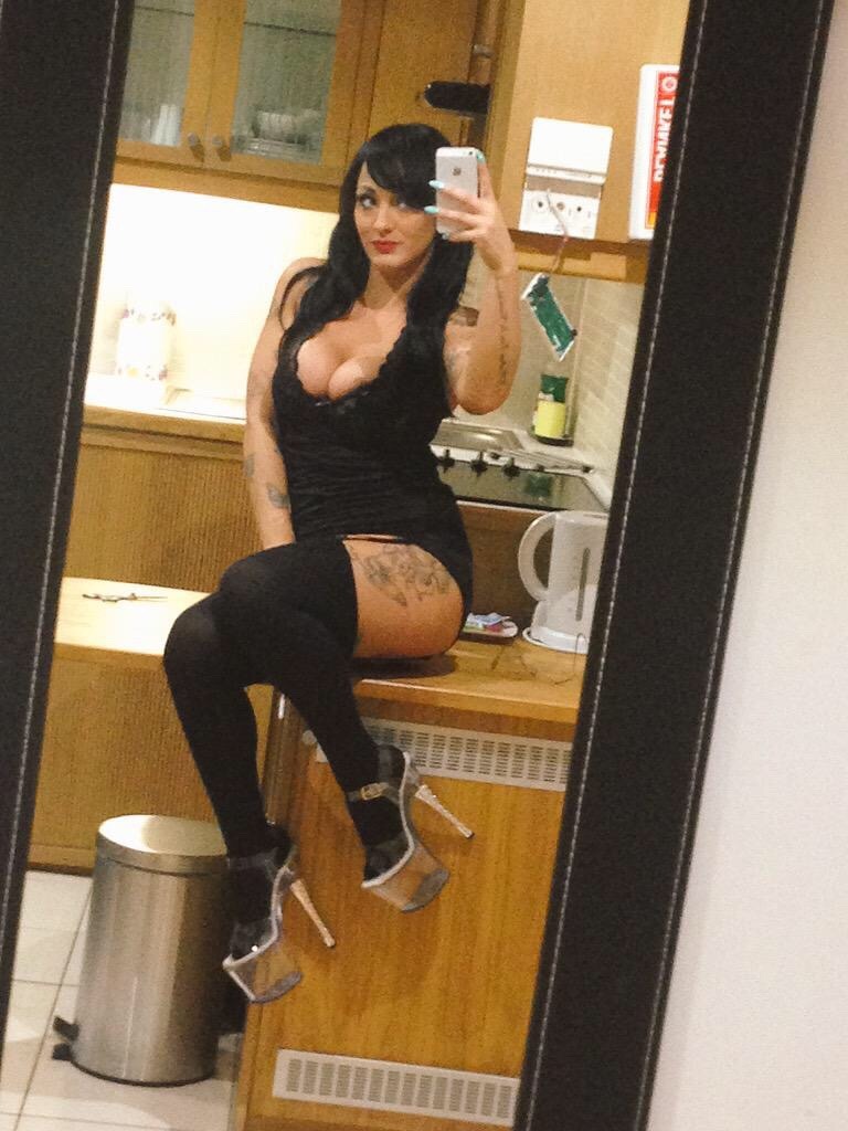 bi-scottish-quine:  As requested. More of Lottie.